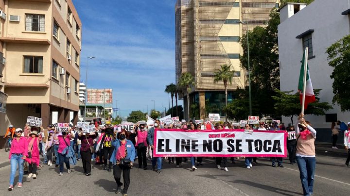 Marchan a favor del INE: cerca de 3 mil personas se congregaron en Hermosillo