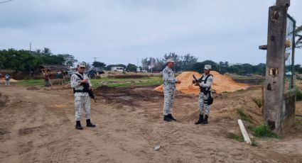 (VIDEO) 'Jornadas de 12 horas y malos tratos' denuncian trabajadores en cuartel de la GN