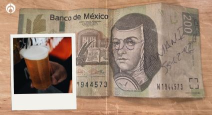 Joven va a concierto... vendedor chelas le pone mensaje romántico en billete