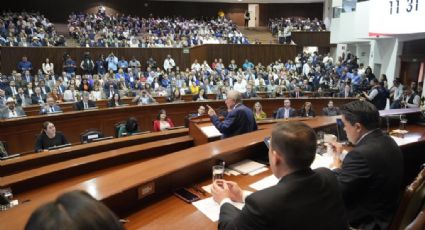 Sostiene encuentro Rocha Moya con legisladores en el Congreso del Estado