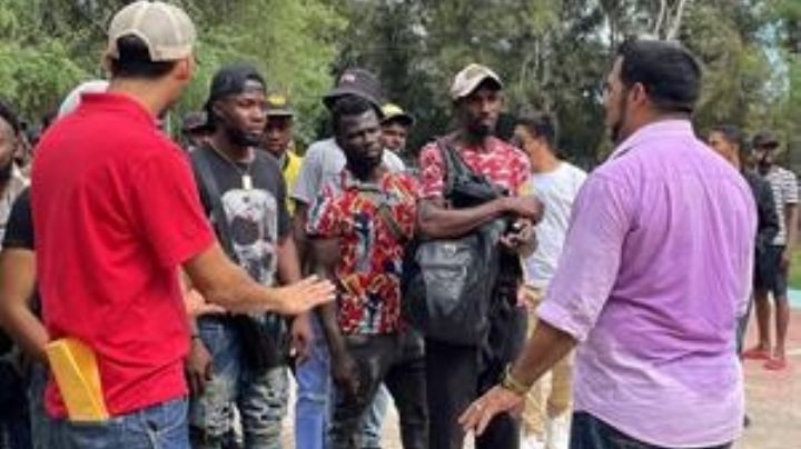 Desalojan a migrantes haitianos de campamento en Tamaulipas