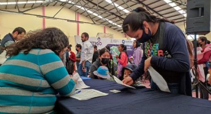 Mujeres  "jefas de familia" en situación de vulnerabilidad reciben apoyo social