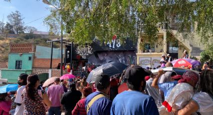 (VIDEOS) Santa Fe Klan en Guanajuato: Fans se dan cita desde temprano, para el concierto gratuito