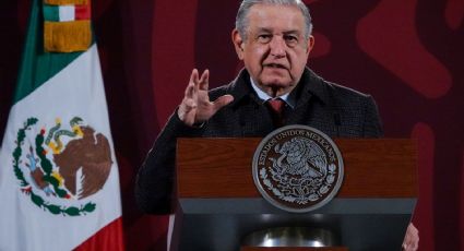 "Me faltó decirle golpeador y corrupto": AMLO se lanza (otra vez) contra Loret de Mola