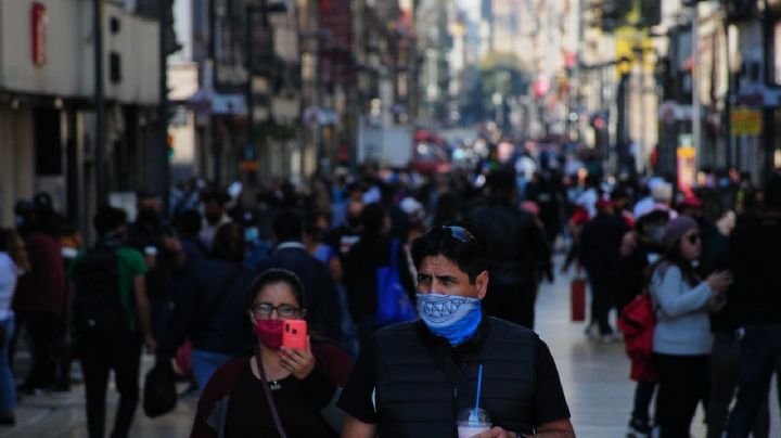 Cuarta ola COVID: "México pasó el punto máximo, estamos en descenso", dice Salud