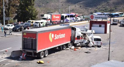 Normalistas y Guardia se enfrentan en Guerrero: lanzan tráiler contra caseta