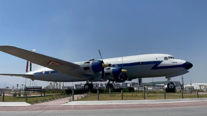 AIFA: familias chilangas "inauguran" Aeropuerto de Santa Lucía (FOTOS Y VIDEOS)