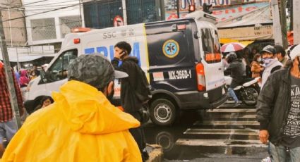 Camioneta atropella a 5 personas en avenida Tláhuac tras subirse a la banqueta