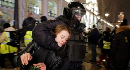 Rusia y Ucrania: Suman 8 mil rusos detenidos en protestas contra invasión