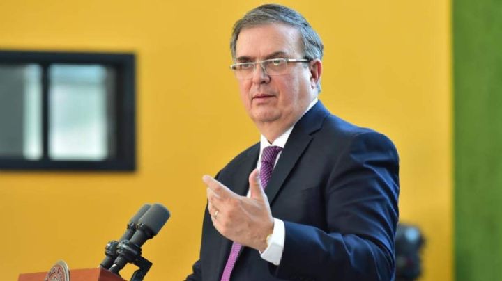 Hay entre 50-60 mexicanos varados en Ucrania por peligro: Ebrard