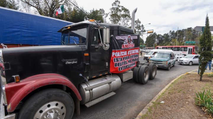 Megabloqueo de transportistas: AMLO los ignora y Guardia Nacional no funciona, acusan