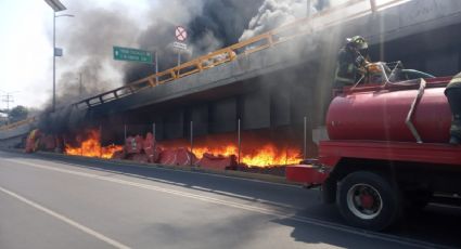 Reportan incendio en un bajo puente aledaño a la Central de Abasto