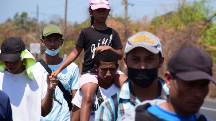 Caravana migrante se enfrenta con Guardia Nacional y resultan 5 niños lesionados