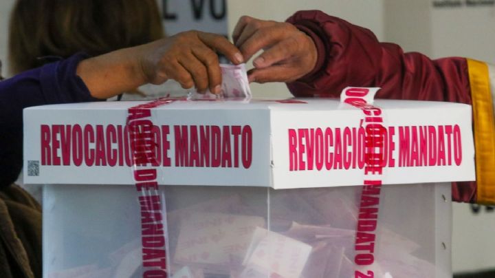 Revocación de mandato: Oposición acusa 'acarreo' de votos en consulta