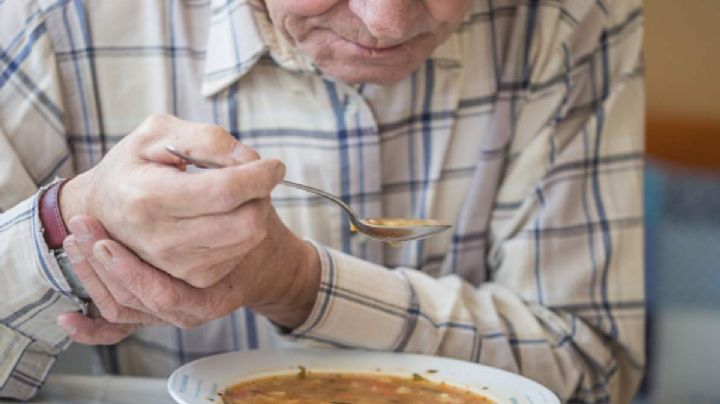 Día Mundial del Parkinson: Enfermedad podría detectarse a través de lágrimas, según estudio