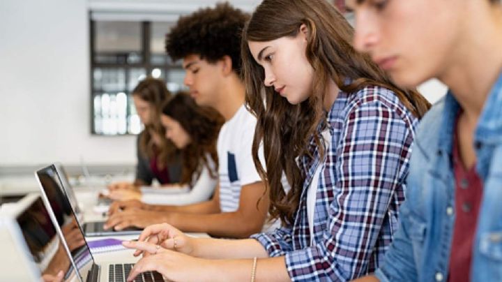 Jóvenes Construyendo el Futuro: Así puedes inscribirte al programa y buscar una plaza