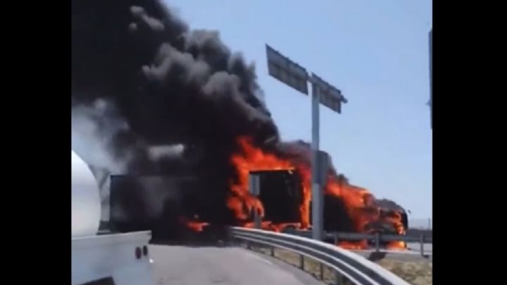 Camioneros levantan bloqueo en puente Reynosa-Pharr tras ataque a tráileres