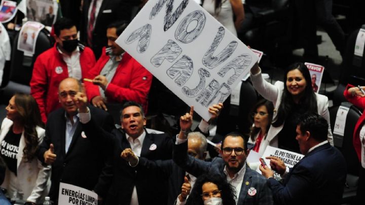 Traición a la patria divide a Morena: Líder en San Lázaro rechaza denunciar a diputados