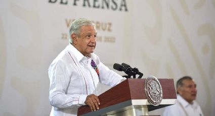 AMLO cita a Derbez y Lafourcade por Tren Maya: convoca a artistas el lunes en Palacio