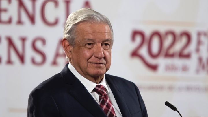 AMLO se "echa flores": presume aprobación tras revocación de mandato