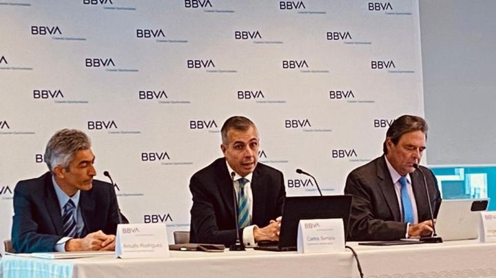 Economía mexicana: BBVA da 'cortón' a previsión de crecimiento por guerra e inversión