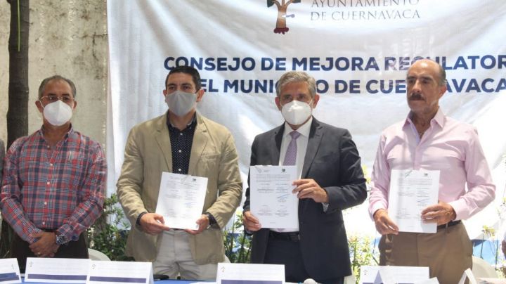 Consolidando la simplificación administrativa, Gobierno de Cuernavaca signa convenio de colaboración con la CEMER