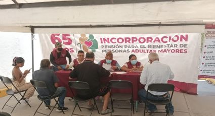 Entregan 22 mil becas a abuelitos mayores de 65 años