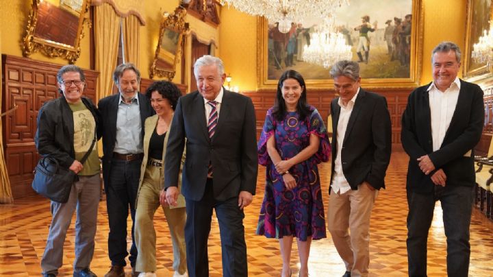 AMLO ‘apantalla’ con iniciativa: pacta con actores llevar cine a zonas rurales