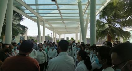 IMSS 58 de León, el más moderno del estado, atiende a manifestantes