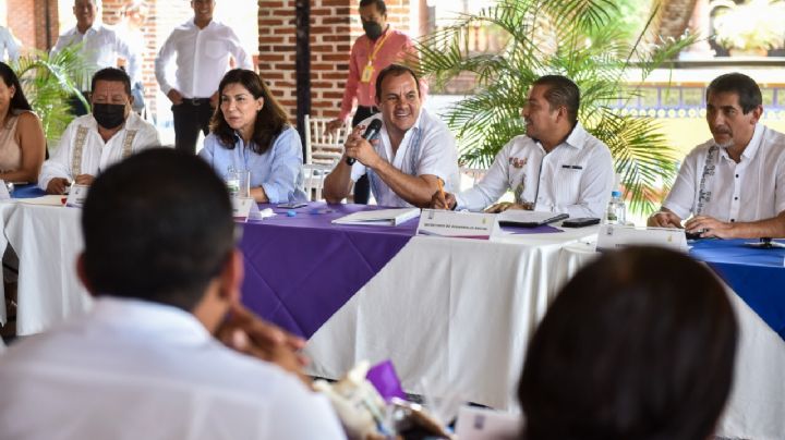 Cuauhtémoc Blanco visita Zacatepec