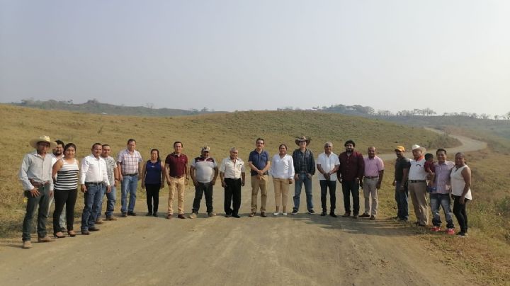 Agricultores destacan trabajo y agradecen apoyos del alcalde de Martínez de la Torre