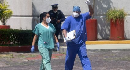 IMSS da cartas a médicos especialistas para no inscribirse al reclutamiento de la 4T