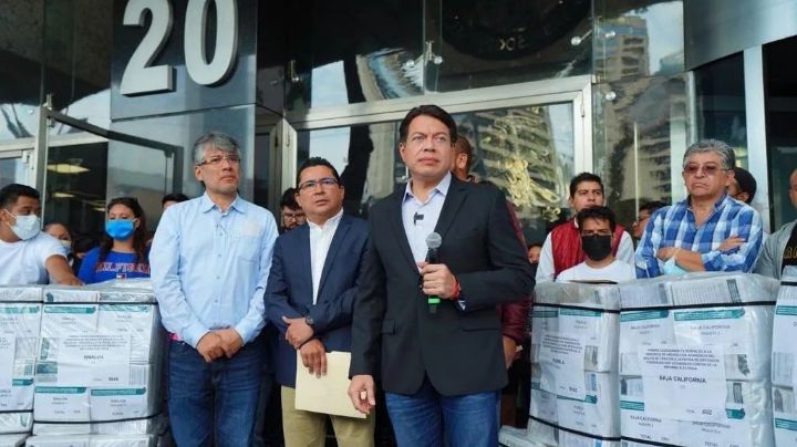 Morena consuma 'revancha': denuncia ante Fiscalía a 'traidores a la patria'