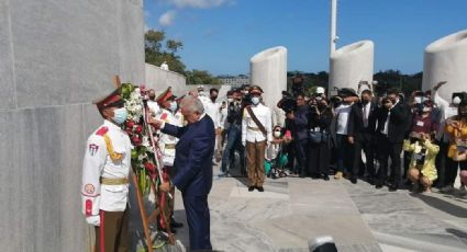 AMLO en Cuba: el presidente dejó una ofrenda floral a José Martí