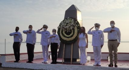 Celebran el Día de la Marina en Coatzacoalcos