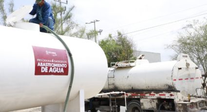 Crisis de agua en NL: instalan tanques para abastecimiento en Escobedo