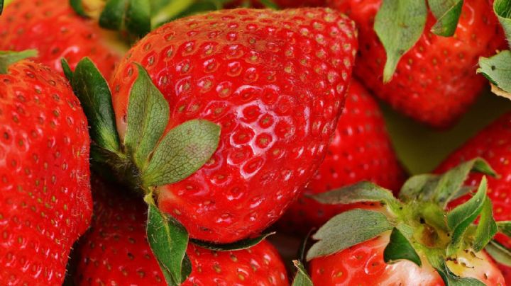 Fresas mexicanas 'encienden' alerta: EU indaga brote de hepatitis