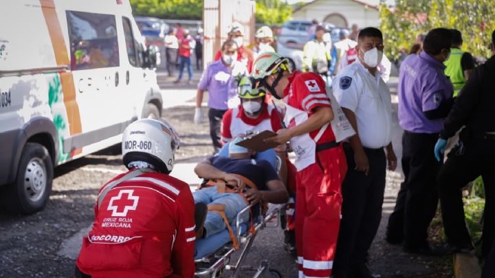 Accidente vehicular deja 11 lesionados en Paseo Cuauhnáhuac de Cuernavaca