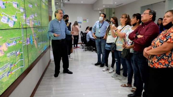 Protestan alcaldes de Escobedo y San Nicolás en Agua y Drenaje por desabasto