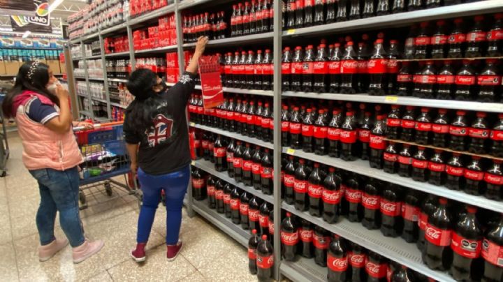 Refrescos te sacarán 'piedras'... en la cartera: suben de precio (como las chelas)