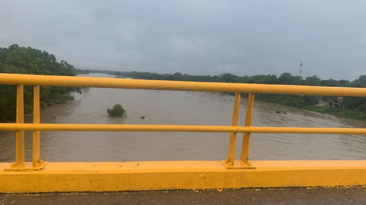 Activan alerta preventiva en Álamo tras fuertes lluvias; instalan refugio temporal