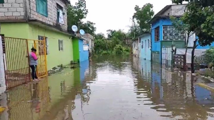 Tras fuertes lluvias, 150 familias de Tihuatlán resultan afectadas