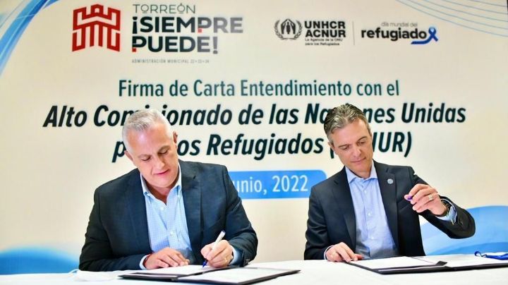 Torreón firma acuerdo internacional para la protección de personas refugiadas