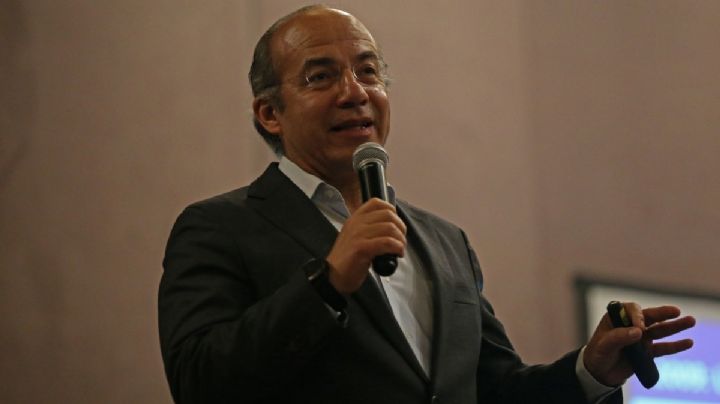 'Nunca robé y sigo trabajando', dice Felipe Calderón ante críticas por Fórmula 1