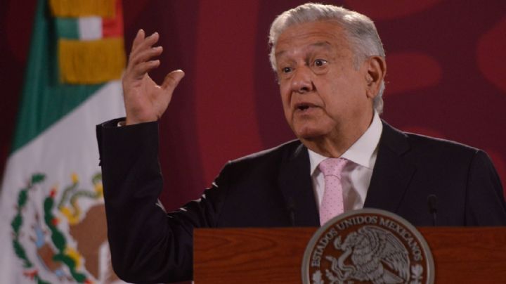 AMLO se 'enoja' con sacerdotes: '¿Por qué no actuaron con Calderón?', reprocha