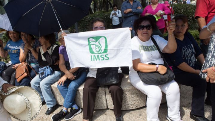 Pensión IMSS: ¿Qué hago si no recibo mi pago mensual?