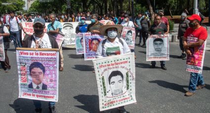 Caso Ayotzinapa: Padres temen que 4T saque su "verdad histórica" como Peña