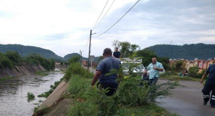 SPCGRO Atiende afectaciones por tormenta local en Ixtapa Zihuatanejo