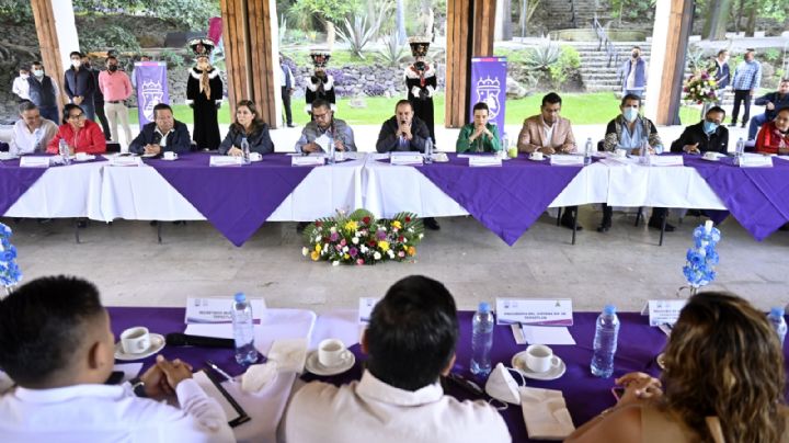 Cuauhtémoc Blanco reitera su apoyo al Pueblo Mágico de Tepoztlán