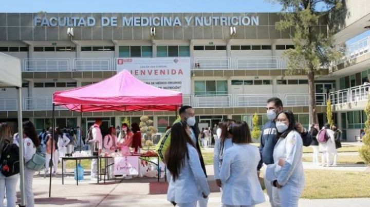 UJED regresará a sus médicos pasantes de las comunidades